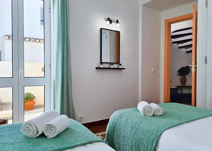 Refugio Do Caranguejo - Praia Da Luz - Wifi, Private Pool & Bbq